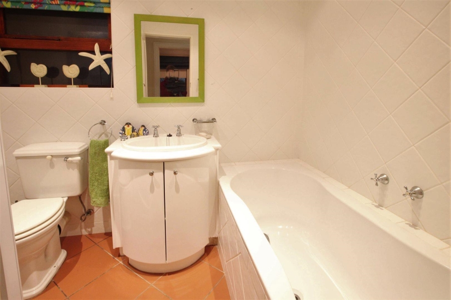 5 Bedroom Property for Sale in Welgemoed Western Cape